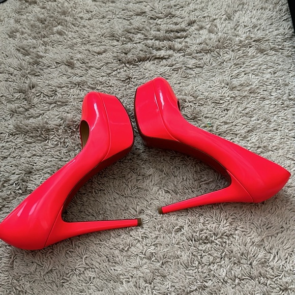 Christian Louboutin bright coral platform heels - Picture 6 of 12